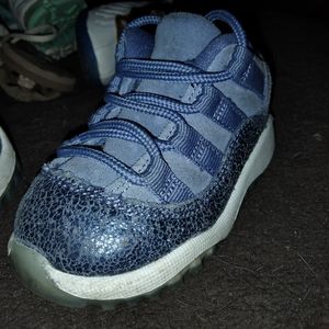 Nike Air Jordan 11 retro size 5c